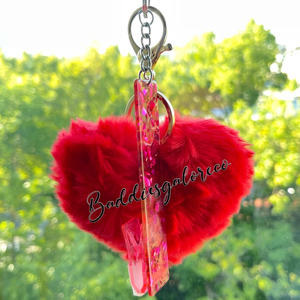 Pink Card Grabber W/ Heart Puff